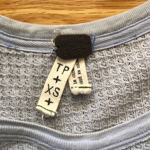 Free People top - Picture 2 of 9